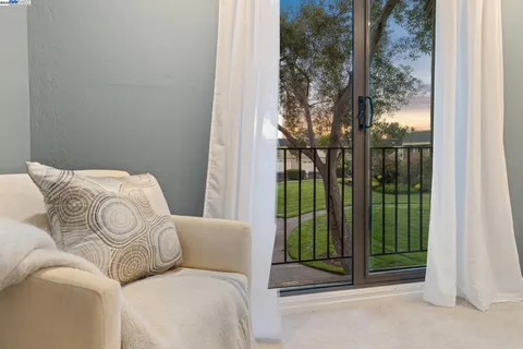 $749,000 | 1117 Camino Del Valle, Alameda, CA 94502