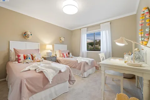 $749,000 | 1117 Camino Del Valle, Alameda, CA 94502