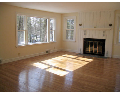 2 B Sherman Road Millis, MA 02054 - Photo 4 of 13 Gallery Image 4