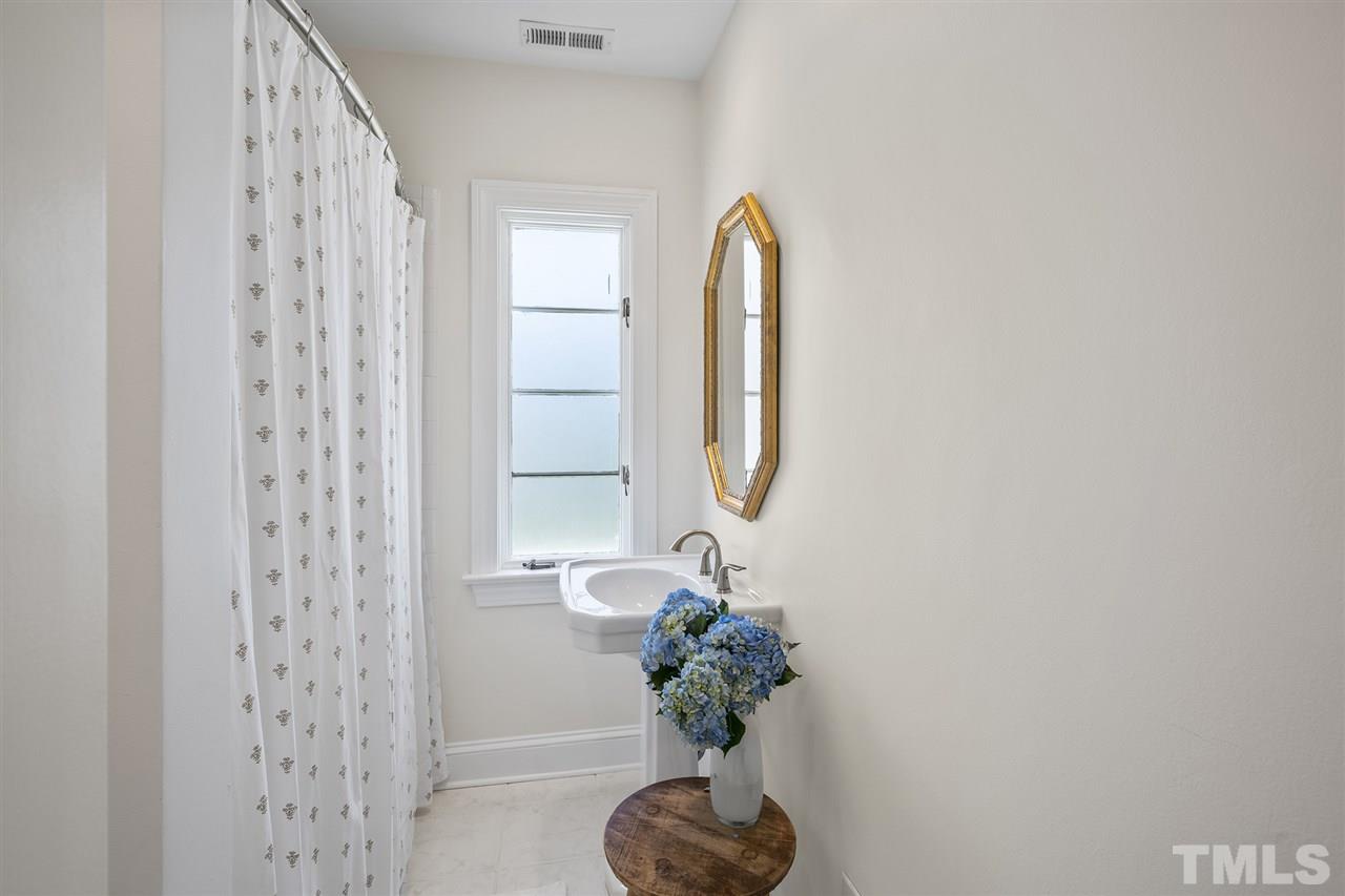 1310 Rand Drive Raleigh, NC 27608 - Photo 26 of 30