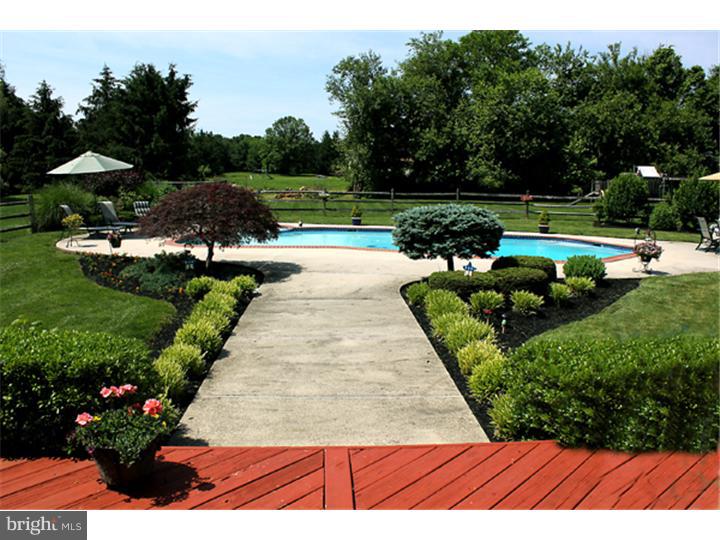 2588 Cold Spring Road Lansdale, PA 19446 - Photo 3 of 25 Gallery Image 3