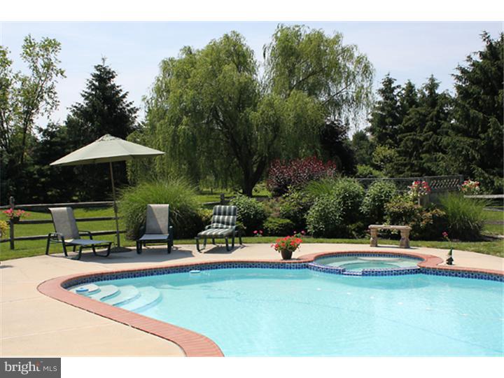2588 Cold Spring Road Lansdale, PA 19446 - Photo 5 of 25 Gallery Image 5