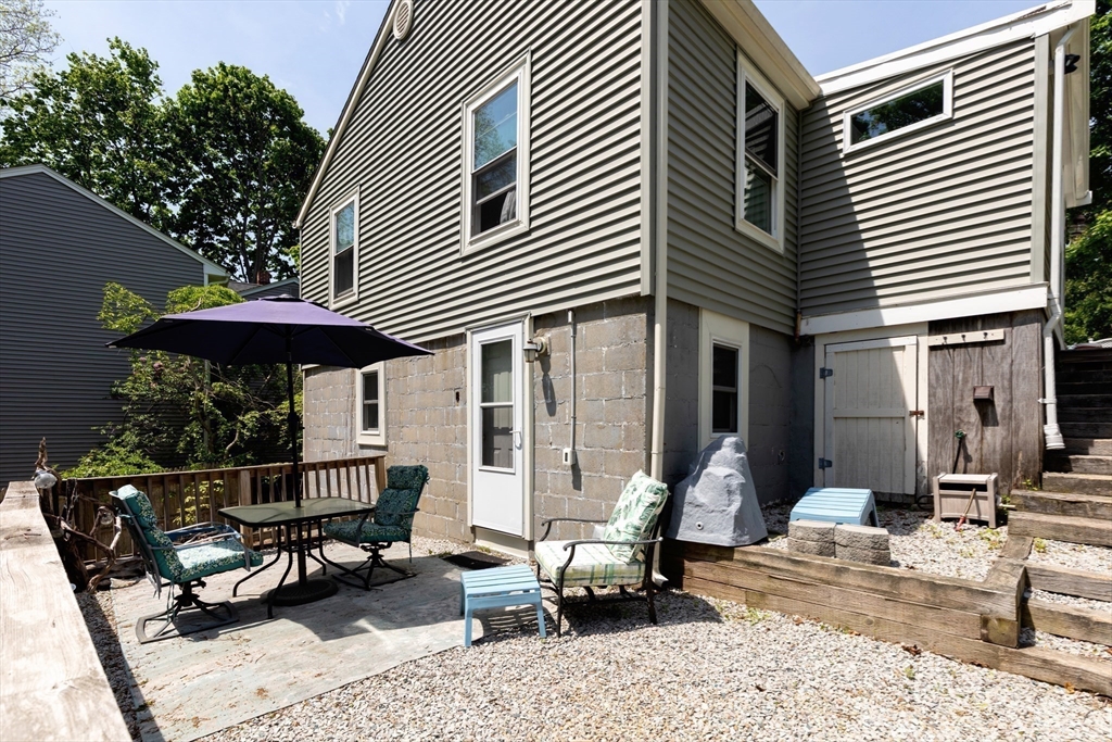 9 Shore Garden Road Hull, MA 02045 - Photo 7 of 39