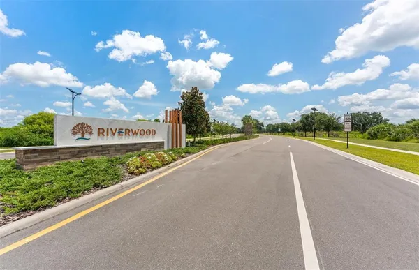 $414,310 | 1392 Allagash Drive, Zephyrhills, FL 33540