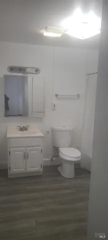 a bathroom with a toilet