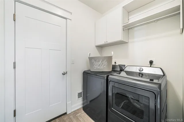 $979,900 | 2040 Crompond Road, Unit 23, Yorktown Heights, NY 10598