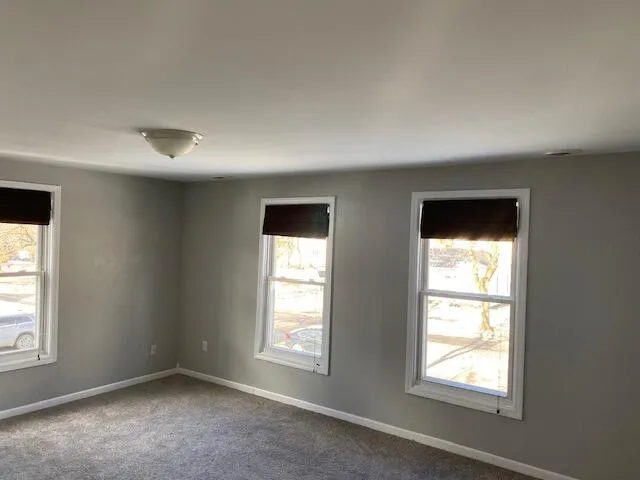 $2,800 | 143 Lincoln Street, Chelsea, MI 48118