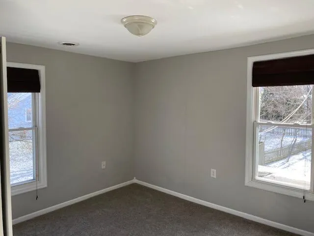 $2,800 | 143 Lincoln Street, Chelsea, MI 48118