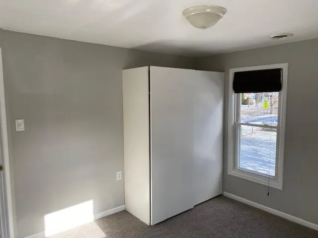 $2,800 | 143 Lincoln Street, Chelsea, MI 48118