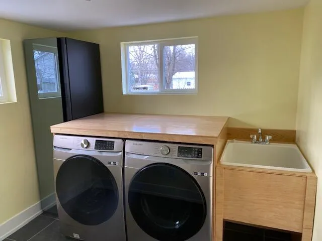 $2,800 | 143 Lincoln Street, Chelsea, MI 48118