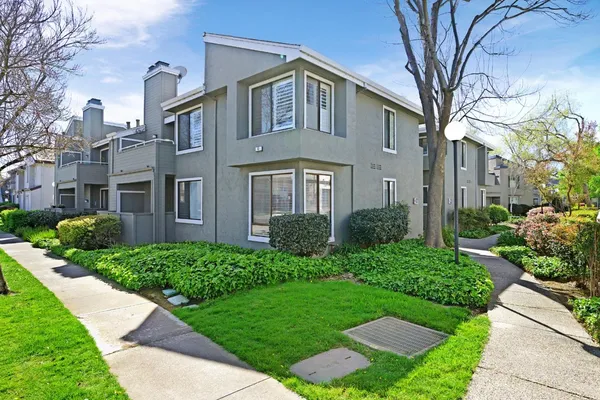 $689,000 | 39921 Parada Street, Unit A, Newark, CA 94560