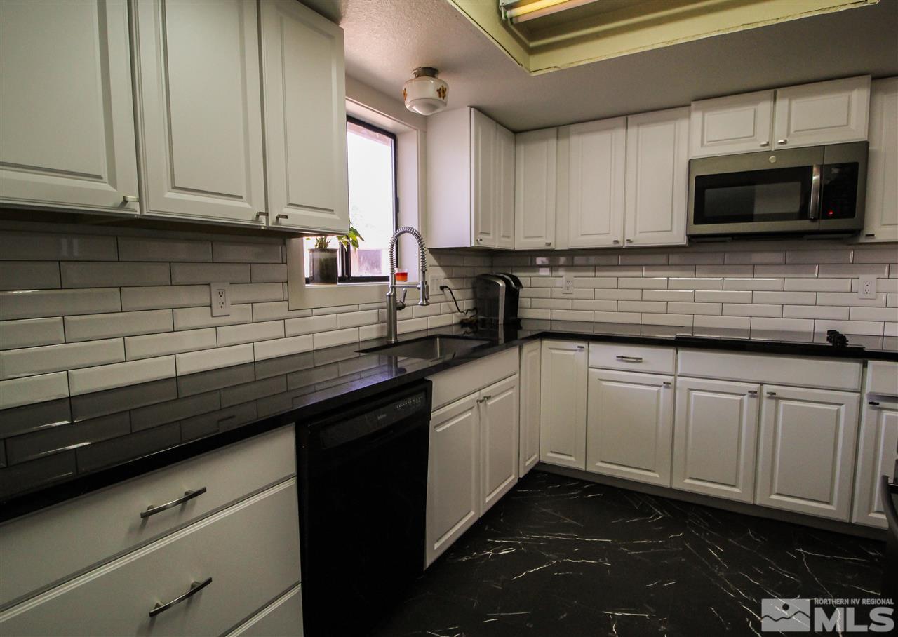 681 Bluerock Road Gardnerville, NV 89460 - Photo 4 of 11 Photo 4