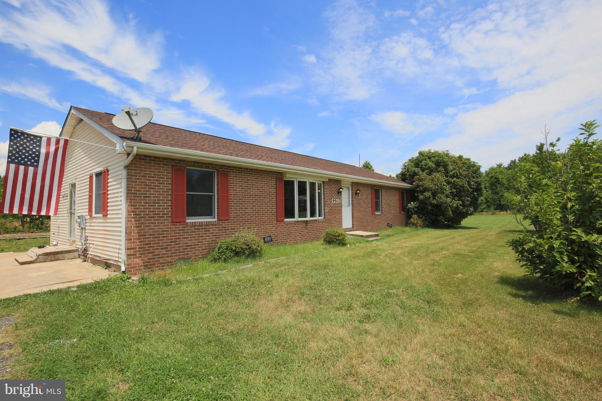 9502 Dyson Road Brandywine, MD 20613 - Photo 2 of 25 Exterior (Front)