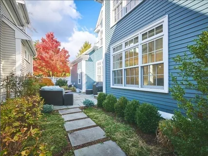 $5,000 | 3 Maple Street, Unit 3, Medfield, MA 02052