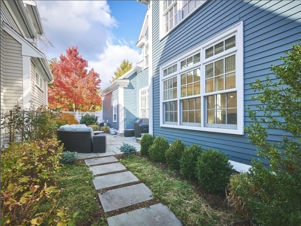 3 Maple Street, Unit 3 Medfield, MA 02052 - Photo 36 of 42