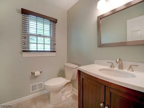 $6,200 | 18 Armstrong Road, Morristown, NJ 07960