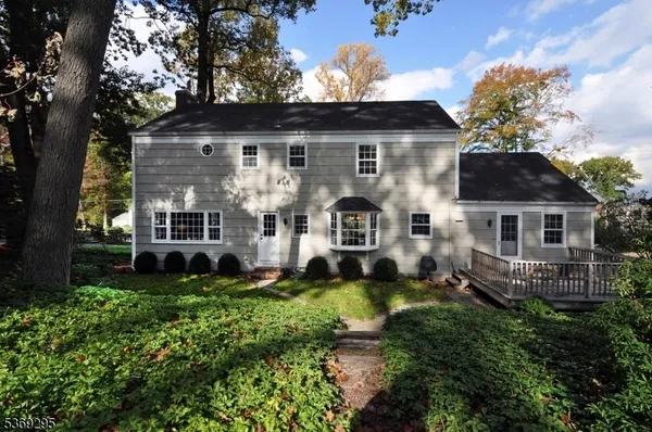 $6,200 | 18 Armstrong Road, Morristown, NJ 07960