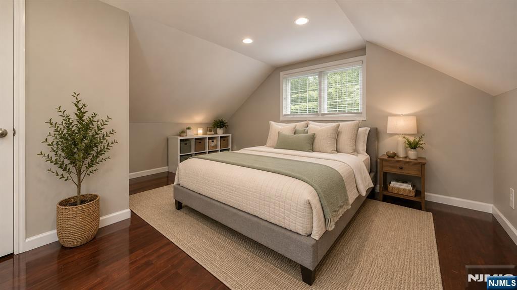 28 Ferndale Road Wayne, NJ 07470 - Photo 26 of 35