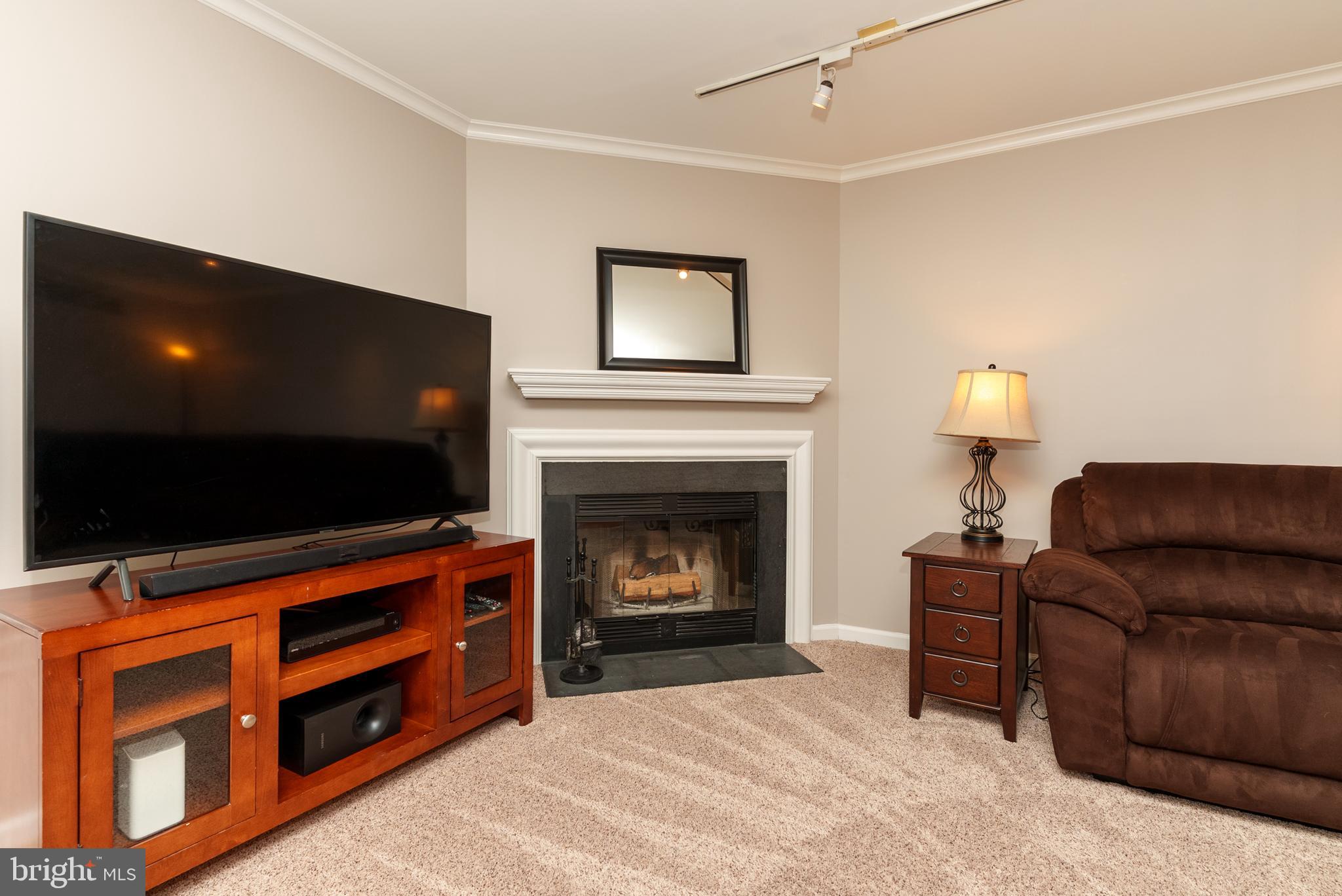 293 Yorkminster Road West Chester, PA 19382 - Photo 4 of 30 Living Room