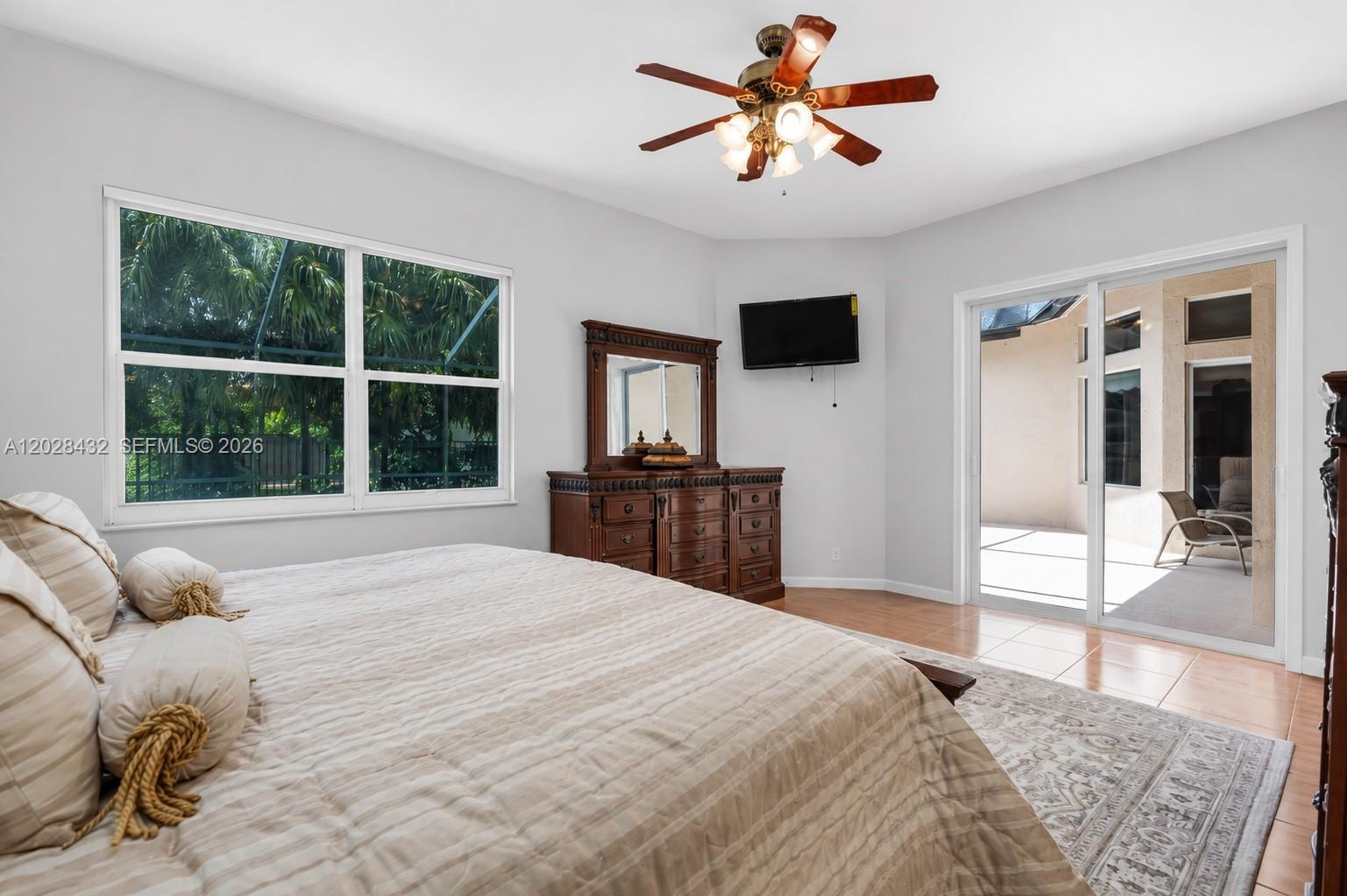3852 Oak Ridge Circle Weston, FL 33331 - Photo 17 of 57