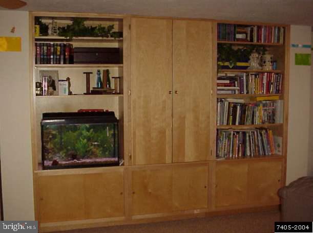 2551 Locust Road Dover, PA 17315 - Photo 7 of 8 Gallery Image 7