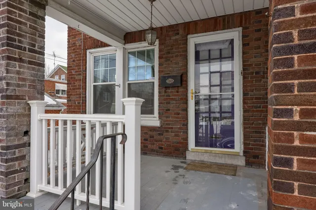 $199,900 | 564 Hamilton Street, Lancaster, PA 17602