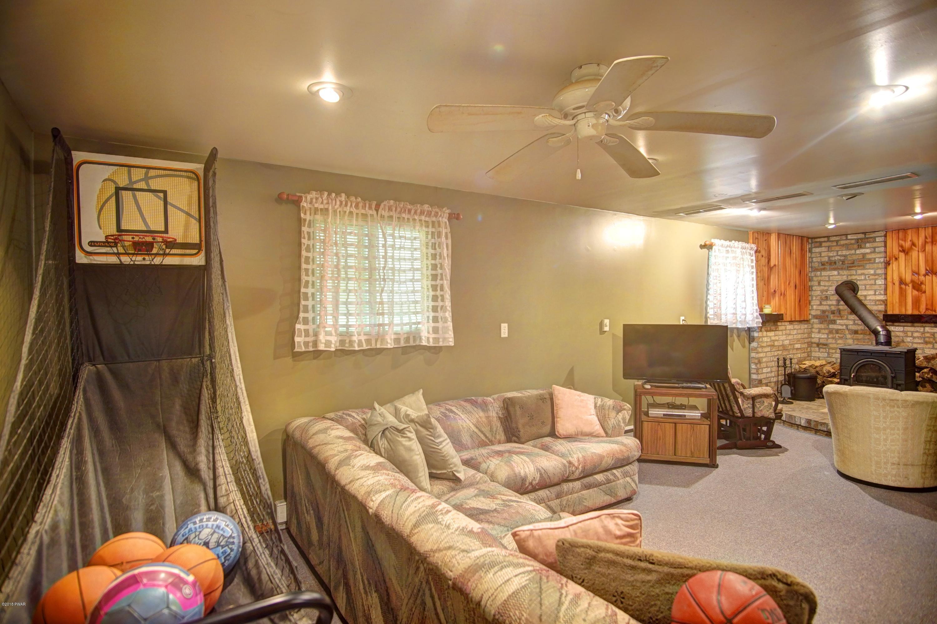 181 Tanager Road Lackawaxen, PA 18435 - Photo 12 of 29 Basement