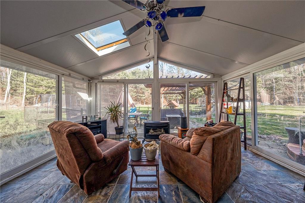 1917 Oneida Valley Road Karns City, PA 16041 - Photo 11 of 36