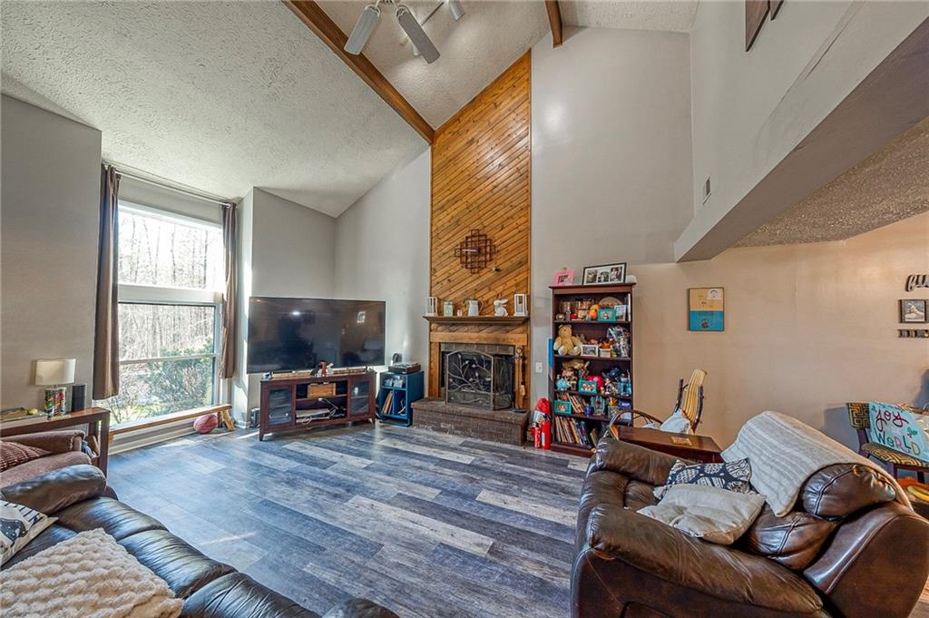 1917 Oneida Valley Road Karns City, PA 16041 - Photo 3 of 36