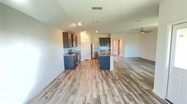 $2,200 | 2037 Delta Downs Drive, Seagoville, TX 75159