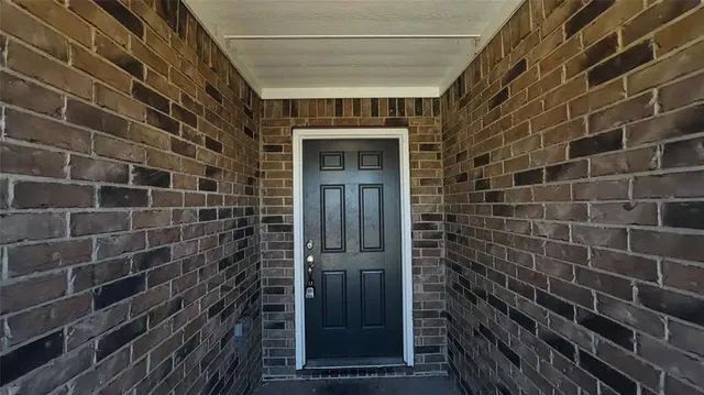 $2,200 | 2037 Delta Downs Drive, Seagoville, TX 75159