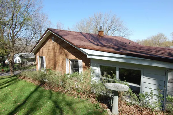 $220,000 | 909 North Park Street, Richland Center, WI 53581