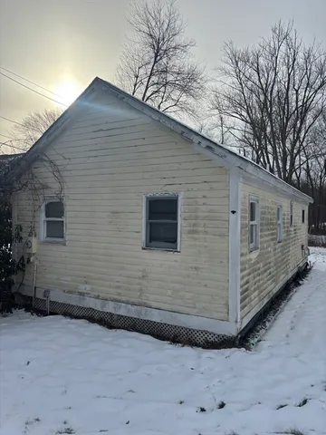 $375,000 | 19 Ipswich Drive, Littleton, MA 01460