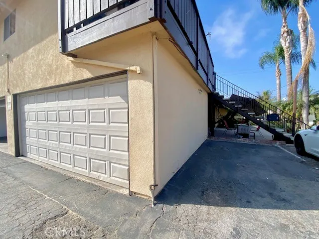 $2,800 | 16642 Goldenwest Street, Huntington Beach, CA 92647