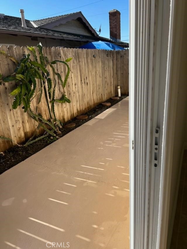 16642 Goldenwest Street Huntington Beach, CA 92647 - Photo 24 of 27 a view of a garage