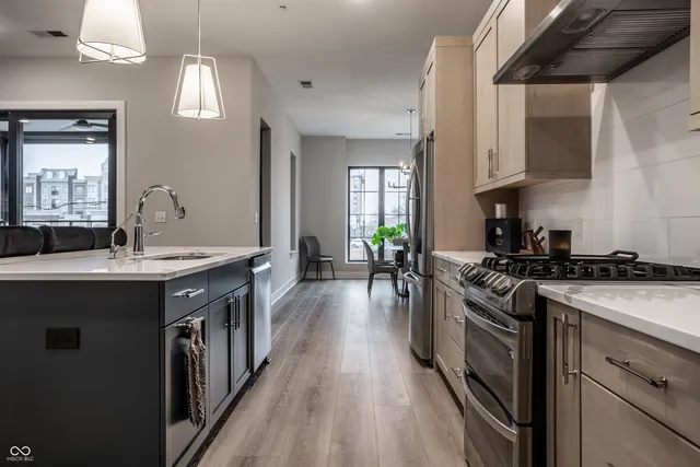 $1,100,000 | 705 Livingstone Drive, Carmel, IN 46032