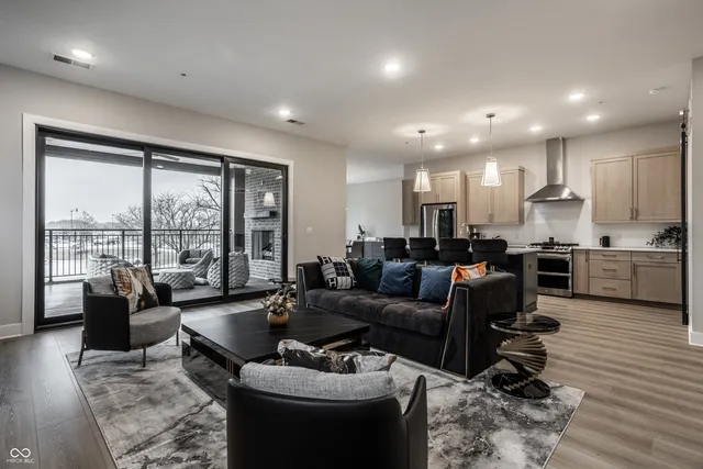 $1,100,000 | 705 Livingstone Drive, Carmel, IN 46032