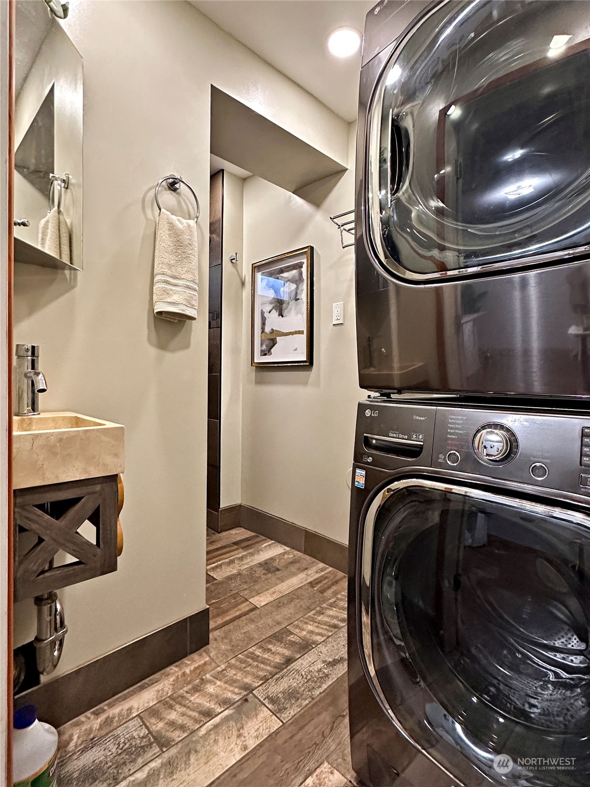 2204 Camas Circle Southeast Renton, WA 98055 - Photo 21 of 26 Gallery Image 21