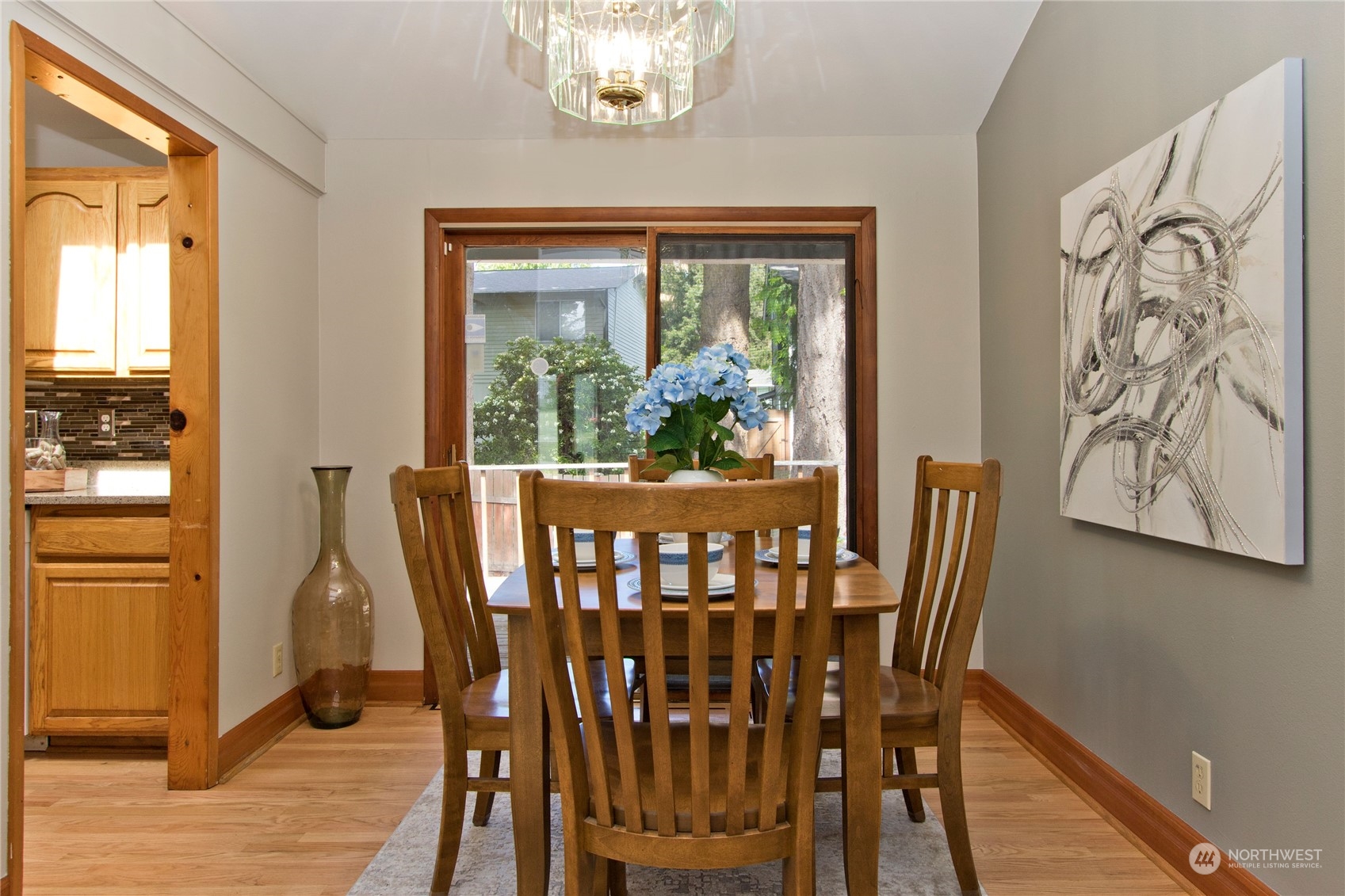 2204 Camas Circle Southeast Renton, WA 98055 - Photo 7 of 26 Gallery Image 7