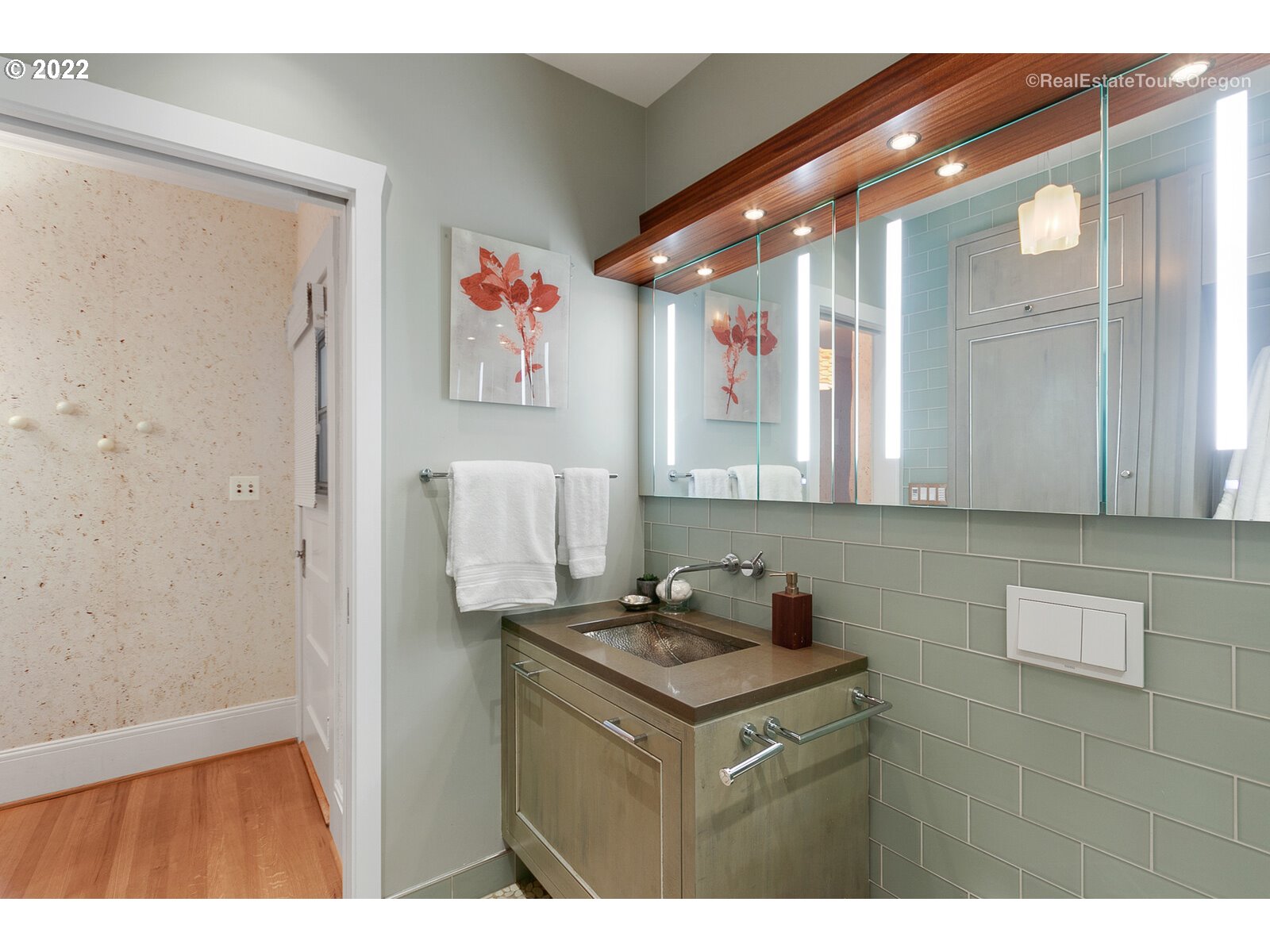 1825 Southwest Elm Street, Unit 3 Portland, OR 97201 - Photo 21 of 32 Gallery Image 21