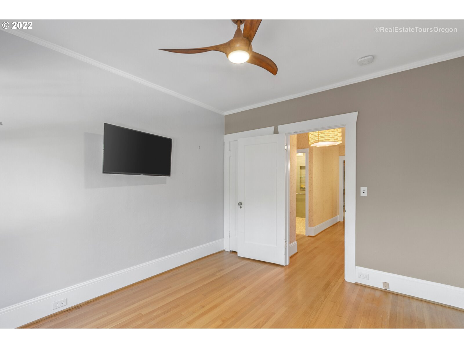 1825 Southwest Elm Street, Unit 3 Portland, OR 97201 - Photo 27 of 32 Gallery Image 27