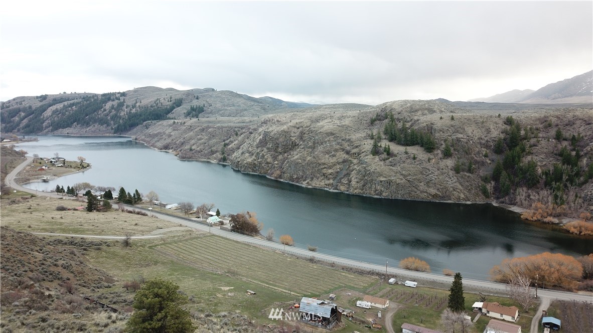 1 Washburn Lake Road Tonasket, WA 98855 - Photo 3 of 8 Gallery Image 3