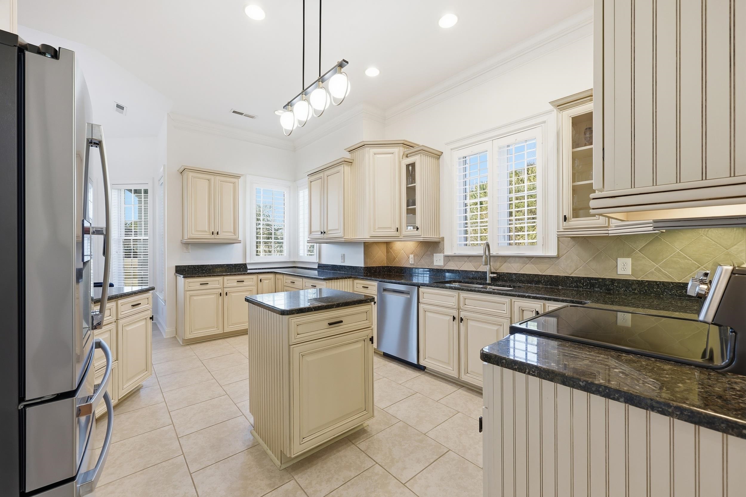 1019 Bluffview Drive Myrtle Beach, SC 29579 - Photo 10 of 38