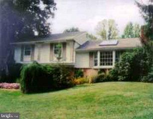 1126 Colonial Road Lancaster, PA 17603 - Photo 1 of 1 Gallery Image 1