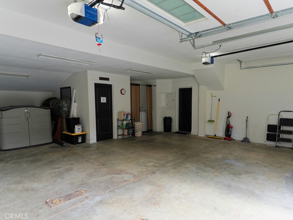 28596 North Bay Road Lake Arrowhead, CA 92352 - Photo 68 of 69 a view of a room with gym equipment