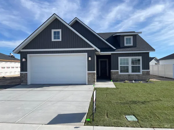 $369,900 | 2015 Lowline Avenue, Twin Falls, ID 83301