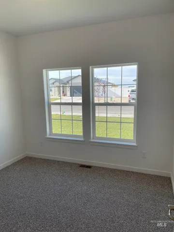 $379,900 | 2015 Lowline Avenue, Twin Falls, ID 83301