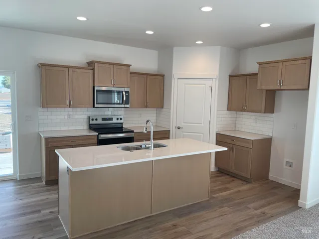 $379,900 | 2015 Lowline Avenue, Twin Falls, ID 83301