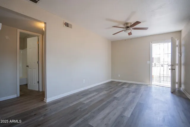 $895 | 9606 North 11th Avenue, Unit 105, Phoenix, AZ 85021