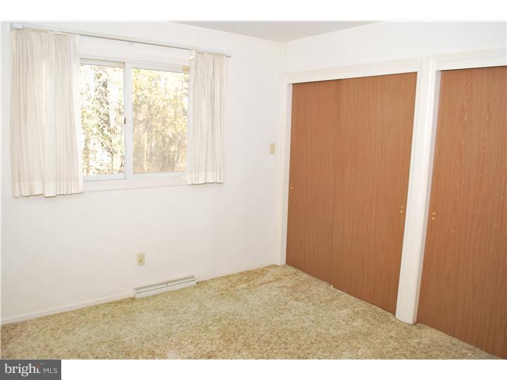 2137 Georgia Road Temple, PA 19560 - Photo 14 of 20 Gallery Image 14